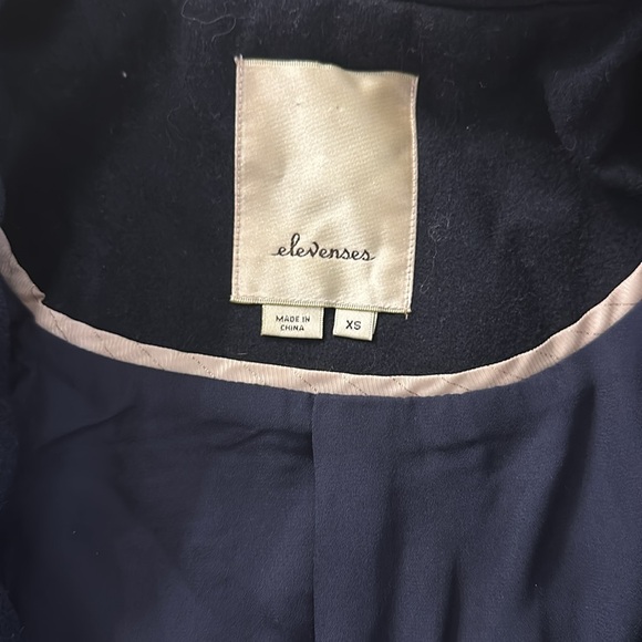 Sequined jacket from Anthropologie - Picture 3 of 4